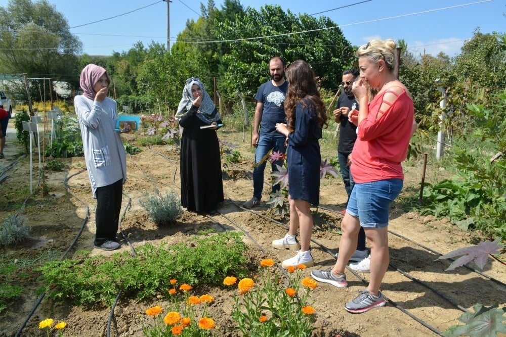 Tıbbi çaylar ve kokular atölyesi Yalovalılarla buluştu 