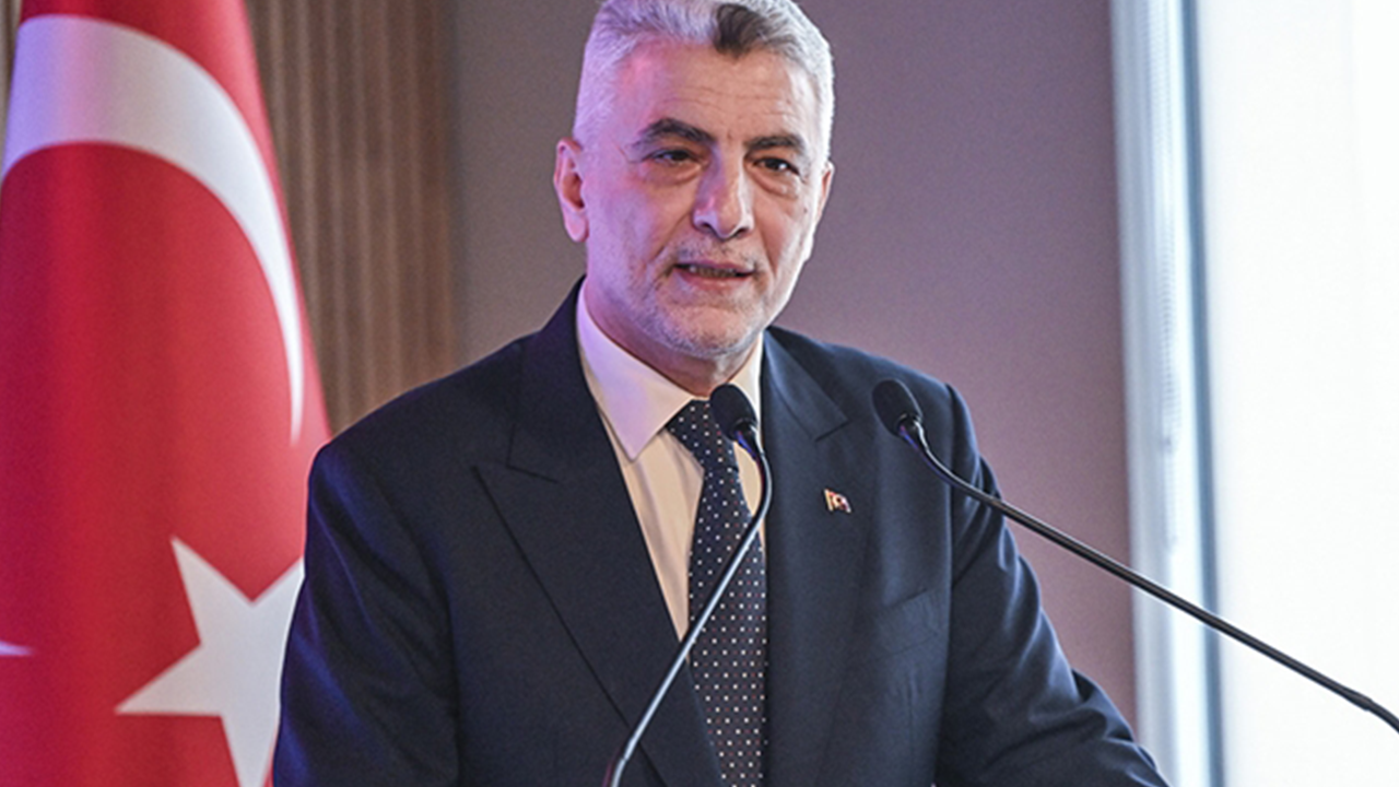 Ticaret Bakanı Ömer Bolat ihracat rekorunu duyurdu