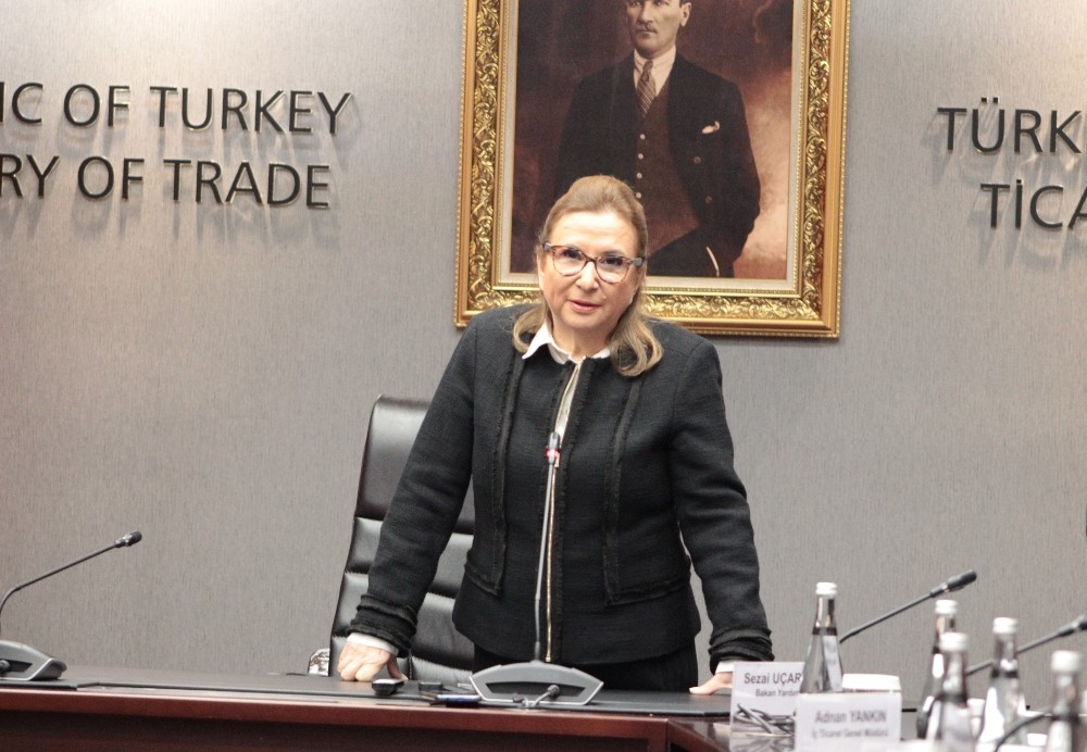 Ticaret Bakanı Ruhsar Pekcan: “İhracatçılarımız ön izin belgesini Tarım Bakanlığından alacak” 