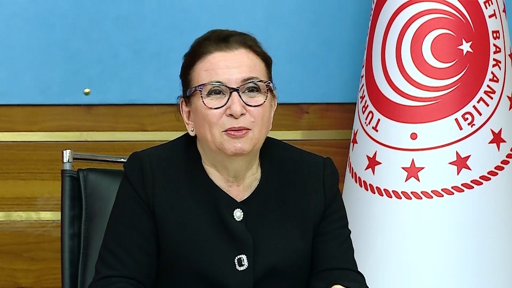 Ticaret Bakanı Ruhsar Pekcan’dan ’Ulusal Para’ ile ticaret vurgusu 