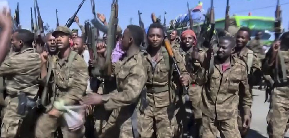 Tigraylar da Etiyopya’nın başkentine doğru ilerliyor