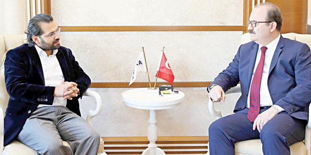TİKA çalışanları çağdaş alperenler