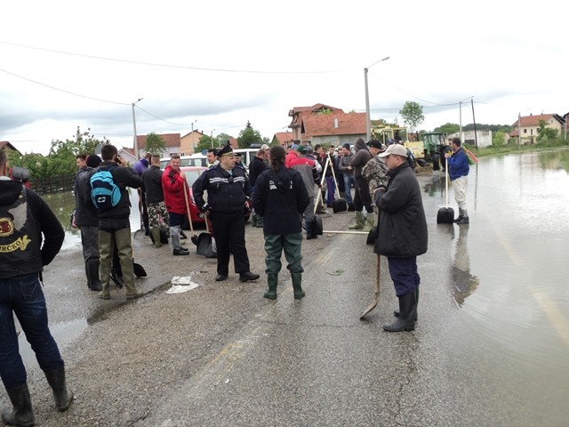 TİKA; İHH ve Deniz Feneri Bosna yolunda