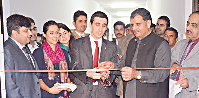 TİKA Pakistan’a merhem oldu