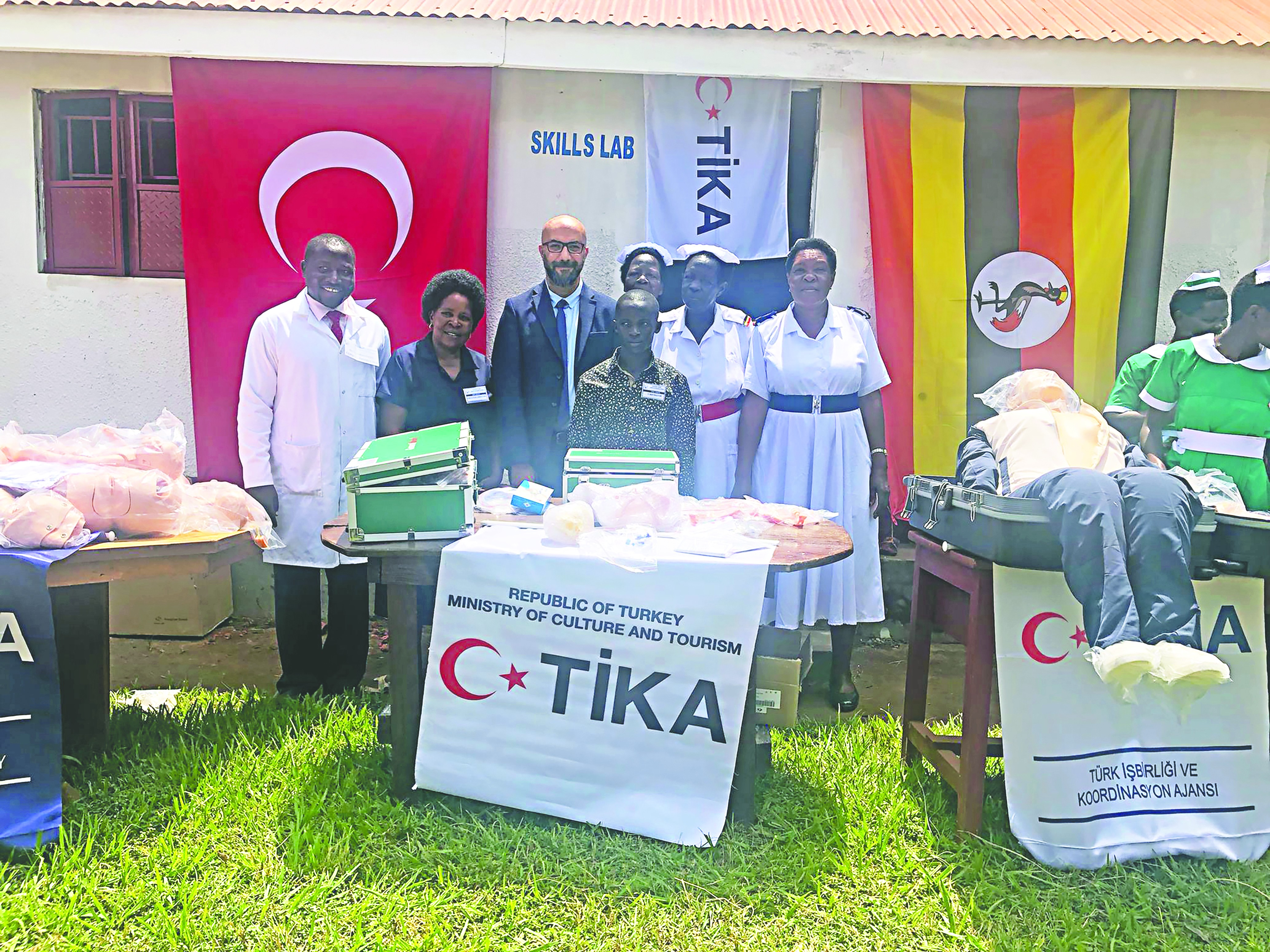 TİKA’dan Uganda’daki sağlık merkezine teknik ekipman desteği