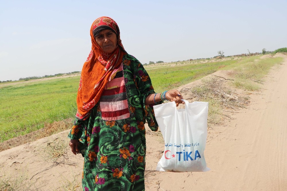 TİKA’dan Yemen’de İhtiyaç Sahibi Ailelere Gıda ve Et Yardımı 