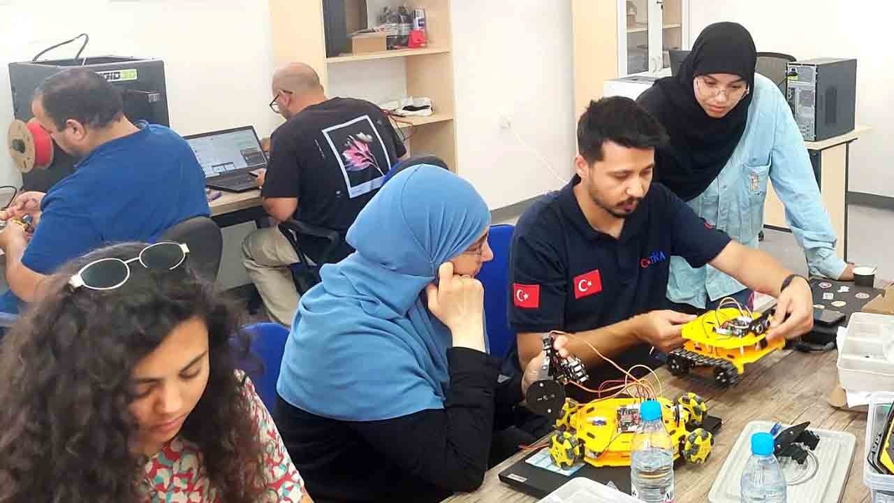 TİKA’nın Tunus’taki Cezeri Laboratuvarı eğitimi tamamlandı
