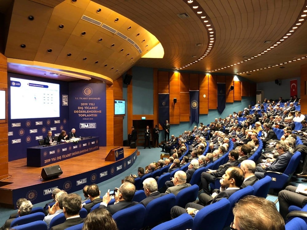 TİM Başkanı Gülle: “Yerli otomobilimizi 2022 yılında yollarda görmek istiyoruz” 