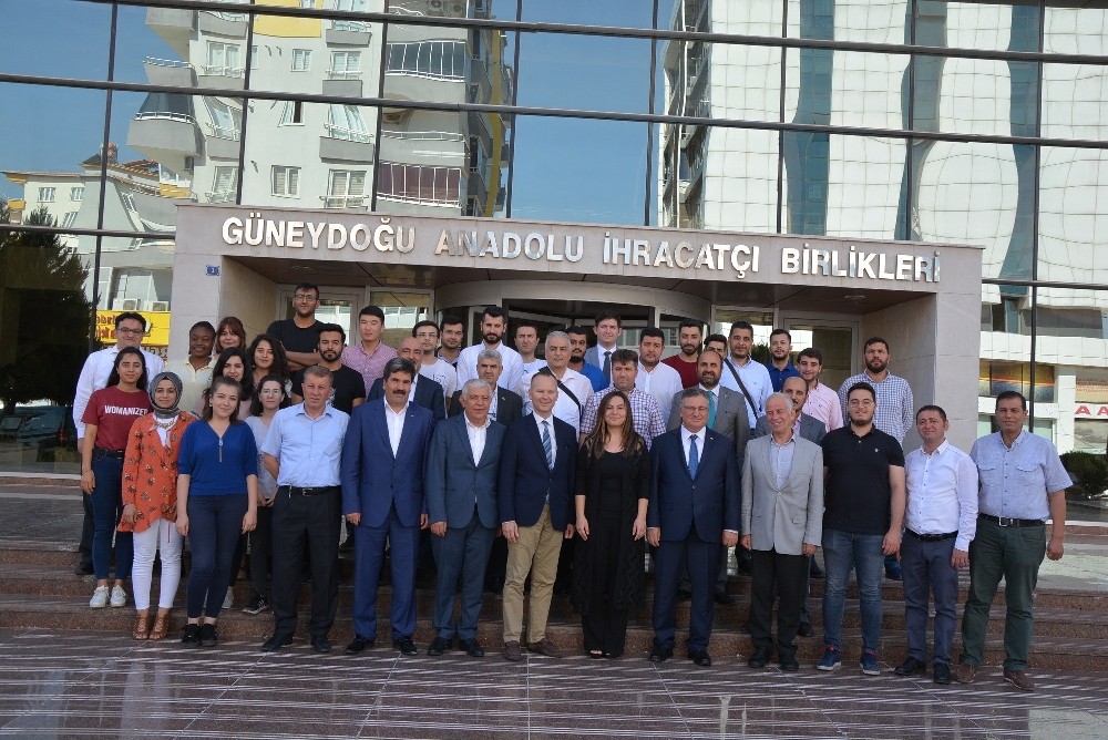 TİM Halı Sektör Kurulu Gaziantep’te toplandı 