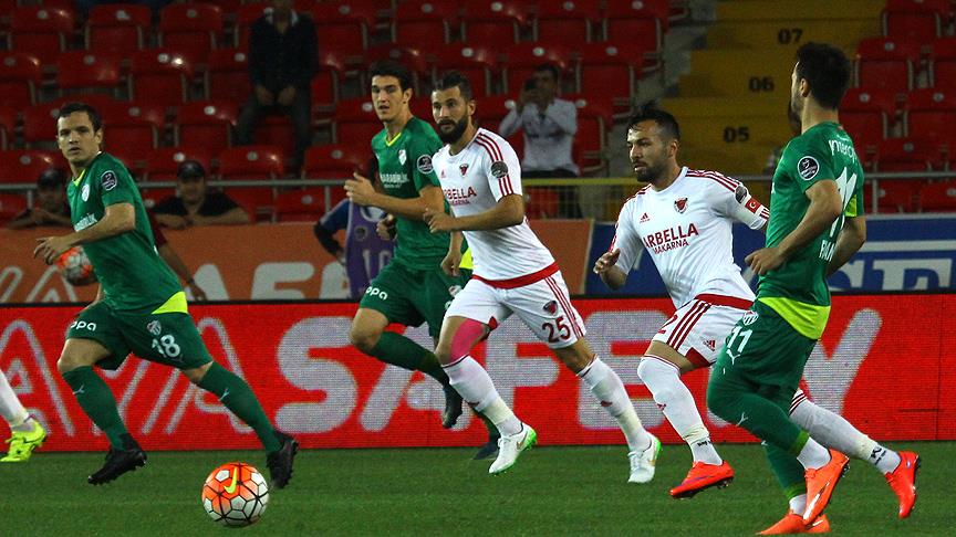 Timsah sezonu 5 golle kapattı