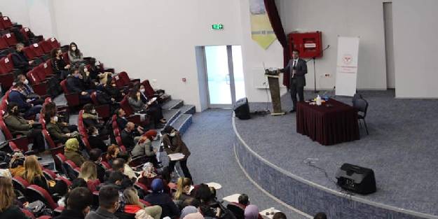 'Tip 1 Diyabetli Öğrencilerin Bakımı, İnsülün/Glukagon' uygulaması eğitimi