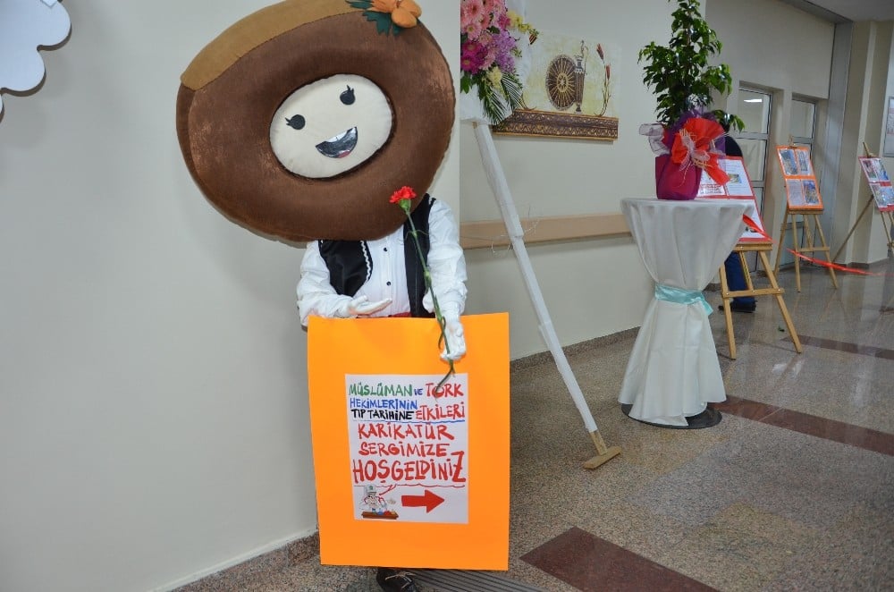 Tıp Bayramı’nda sergi açtı