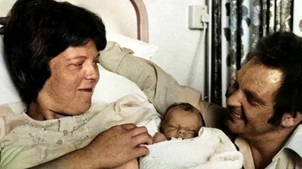 Tıp dünyası bu sırrı çözemedi! Hamileliği tam 12 ay sürdü