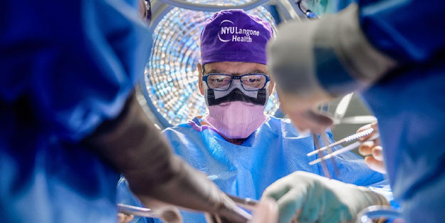 Tıp tarihine geçen operasyon | Tam göz ve yarım yüz nakli yapıldı