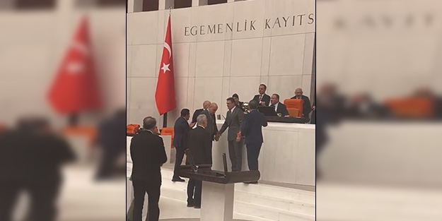 TİP'li Can Atalay hakkında karar okunurken TBMM'de taşkınlık!