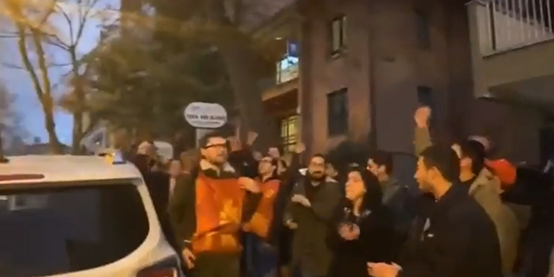 TİP'liler sokaklarda inançlı insanları kışkırtmaya çalışıyor!