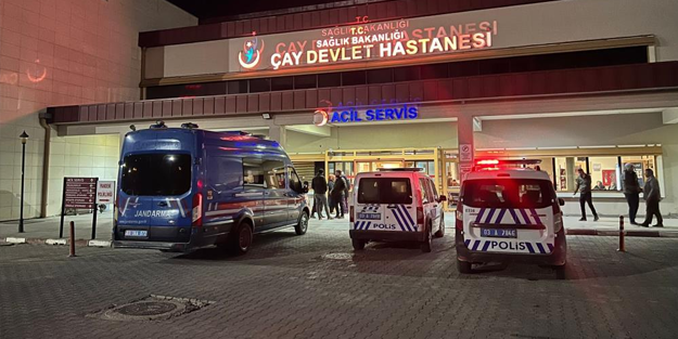 TIR çadırı toplarken kepçe ezdi