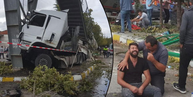TIR durağa daldı! Ölü ve yaralılar var