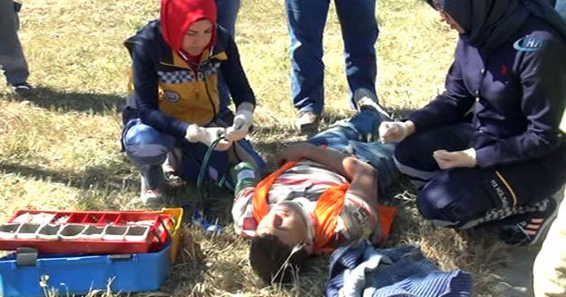 TIR işçileri taşıyan minibüse çarptı: 6 yaralı