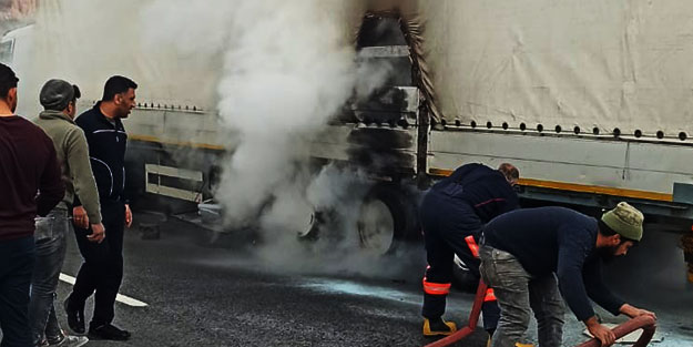 TIR yangını korkuttu