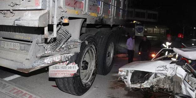 TIR'a çarpan otomobilin sürücüsü hayatını kaybetti
