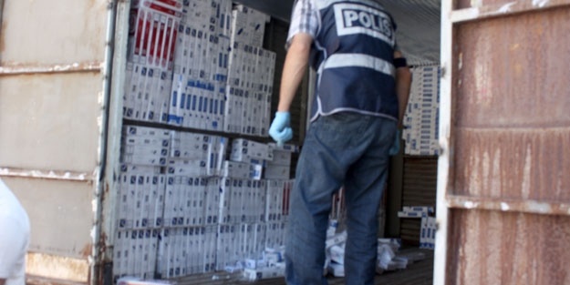 TIR'da kaçak sigara yakalandı