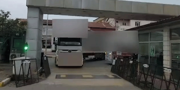 Tırda mide bulandıran olay! İdam edin bunları