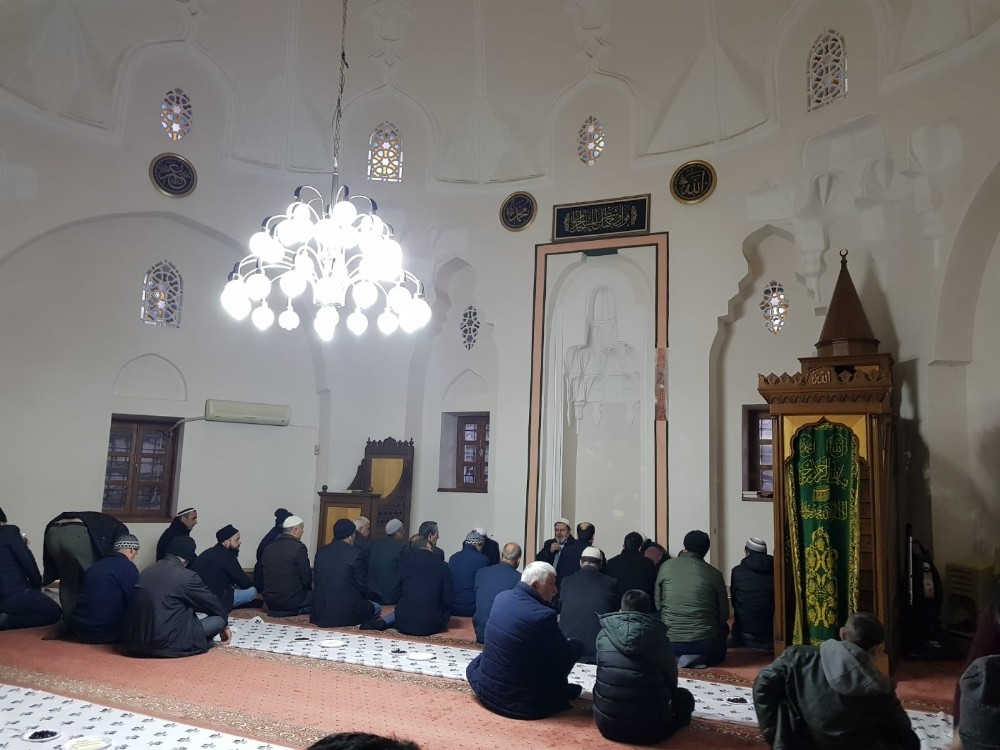 Tire’de sabah namazı buluşmaları devam ediyor 