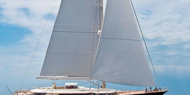 Titanik'in kaderini paylaştı, batmaz denilen süper yat battı!