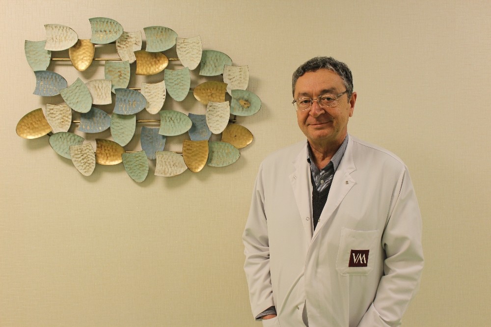 Titiz ev hanımlarını seven hastalık: Karpal Tünel Sendromu 