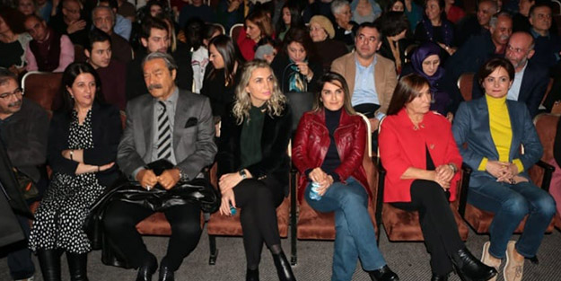 Tiyatrodaki tablo kin ve nefretin düşmanlığı