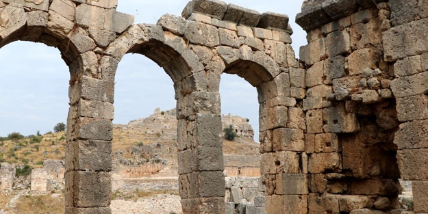 Tlos Antik Kenti nerede? Muğla Tlos Antik Kenti'ne Nasıl Gidilir? Tlos antik kenti'nin hikayesi nasıl?