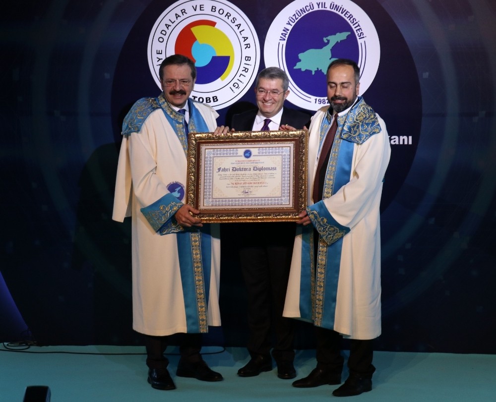 TOBB Başkanı Hisarcıklıoğlu’na fahri doktora unvanı 