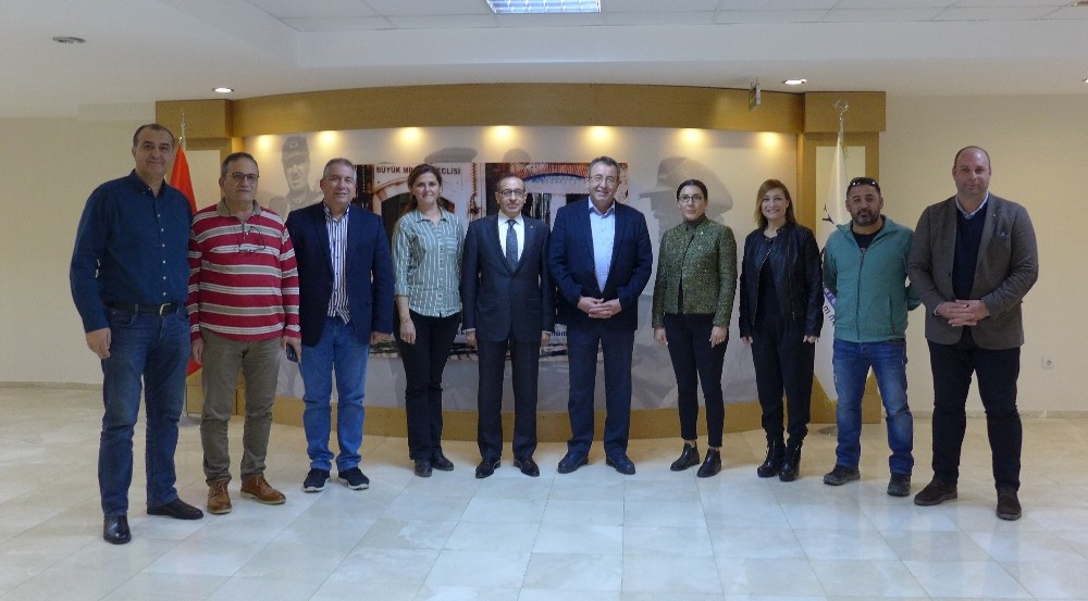 TOBB Kadın ve Genç Girişimciler kurulları icra komitesi üyeliği seçimleri yapıldı 