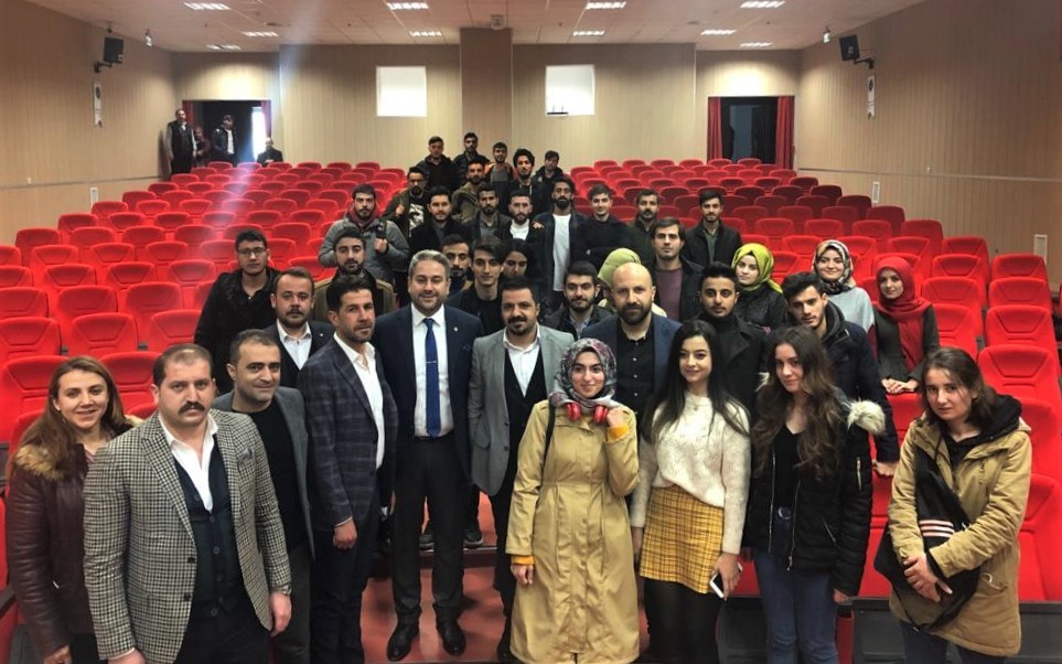 TOBB Van Genç Girişimciler Kurulu üniversitelilerle buluştu 