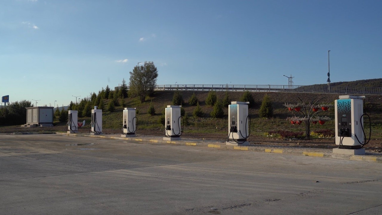 TOGG ilk şarj cihazı kurulumunu Bolu'da yaptı