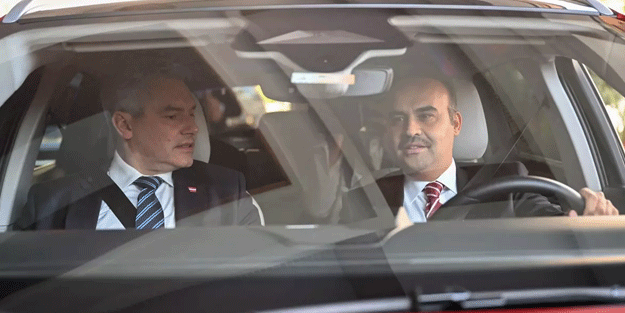 Nehammer'den Togg'a tam not