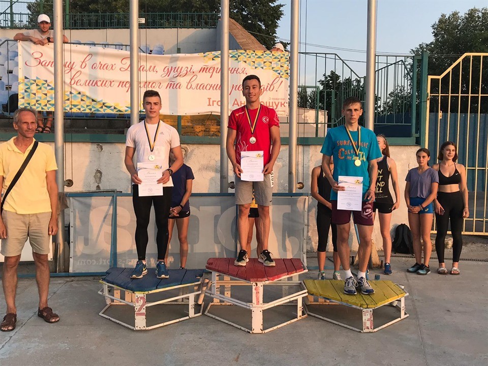 TOHM sporcuları başarıya doymuyor 