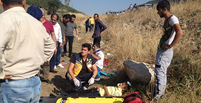 Tokat’ta bayram dönüşü kaza: 5 kişi yaralandı