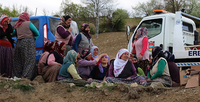 Tokat'ta devrilen traktörün sürücüsü öldü