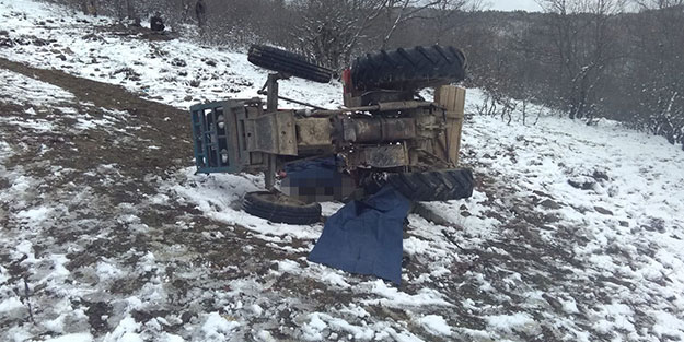 Tokat'ta feci ölüm! Traktörün altında kalarak can verdiler