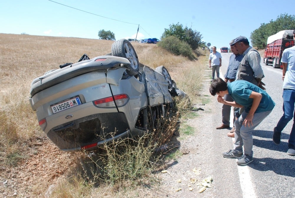 Tokat’ta iki otomobil çarpıştı: 7 yaralı 