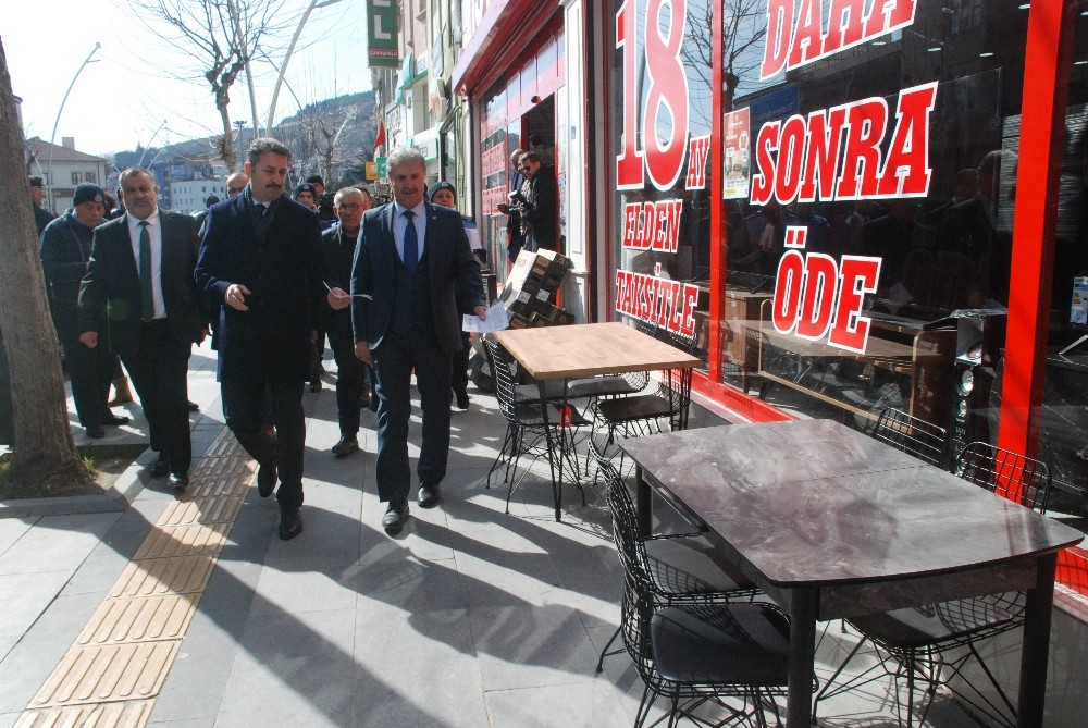 Tokat’ta kaldırım işgaline savaş açıldı 