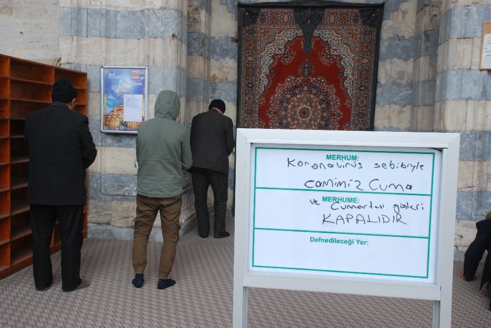 Tokat’ta öğle namazı münferit olarak kılındı 