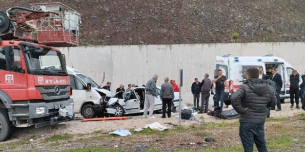 Öğrenci servisi kaza yaptı: Ölü ve yaralılar var