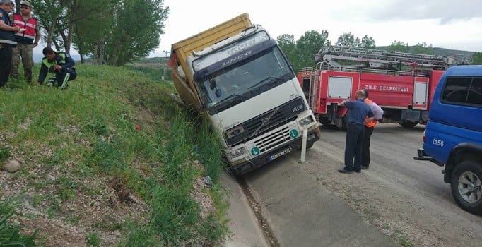 Tokat'ta trafik kazası: 1 ölü, 1 yaralı