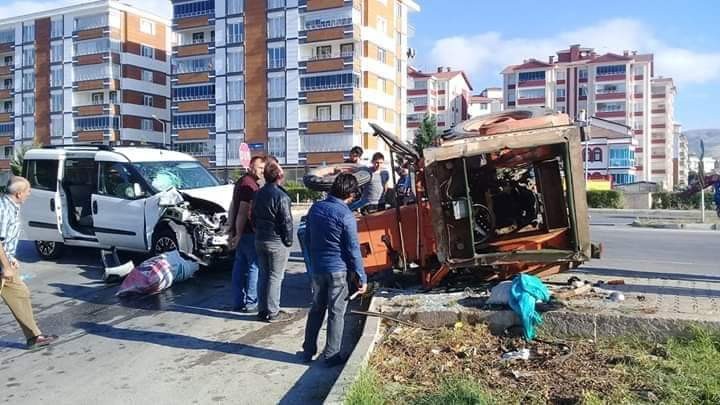Tokat’ta trafik kazası: 9 yaralı 
