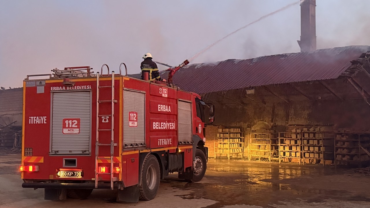 Tokat’ta tuğla fabrikasında yangın! Can kaybı yaşanmadı