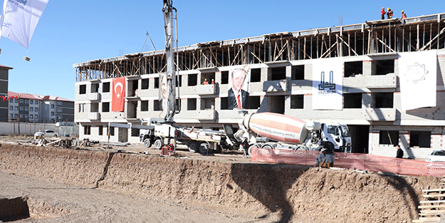 TOKİ Erzurum'da start verdi
