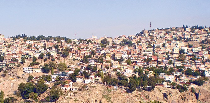 TOKİ İzmir’in çehresini değiştiriyor